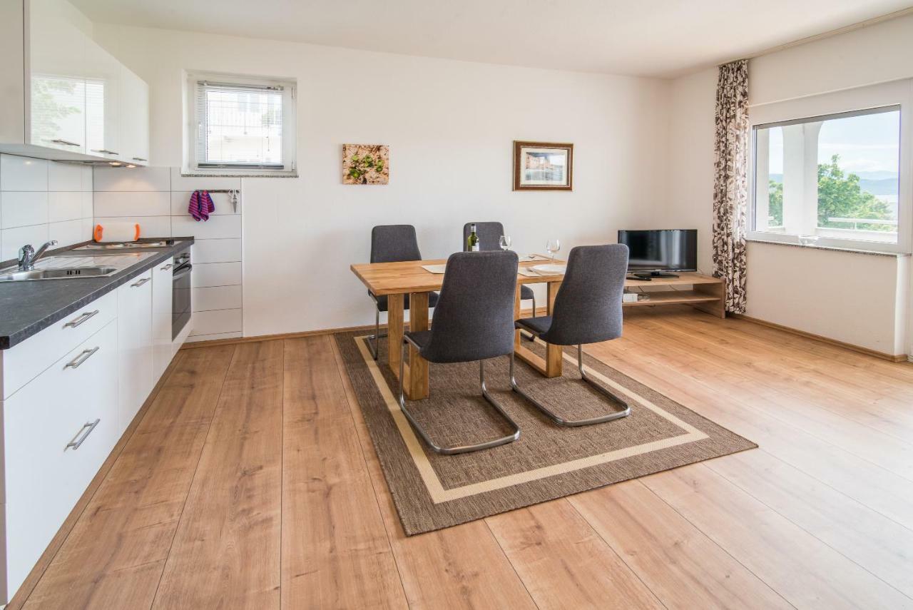 Apartments Oleander Крк Екстер'єр фото