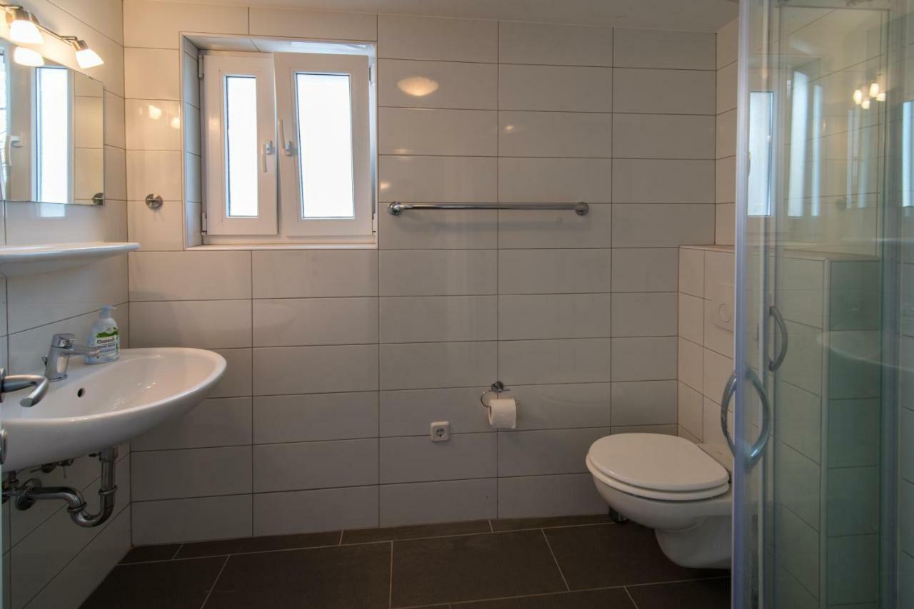 Apartments Oleander Крк Екстер'єр фото